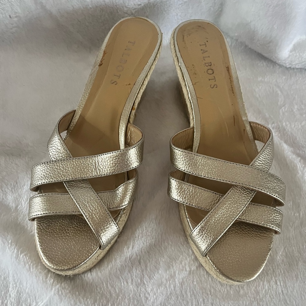 Talbots gold wedge sandals size 7